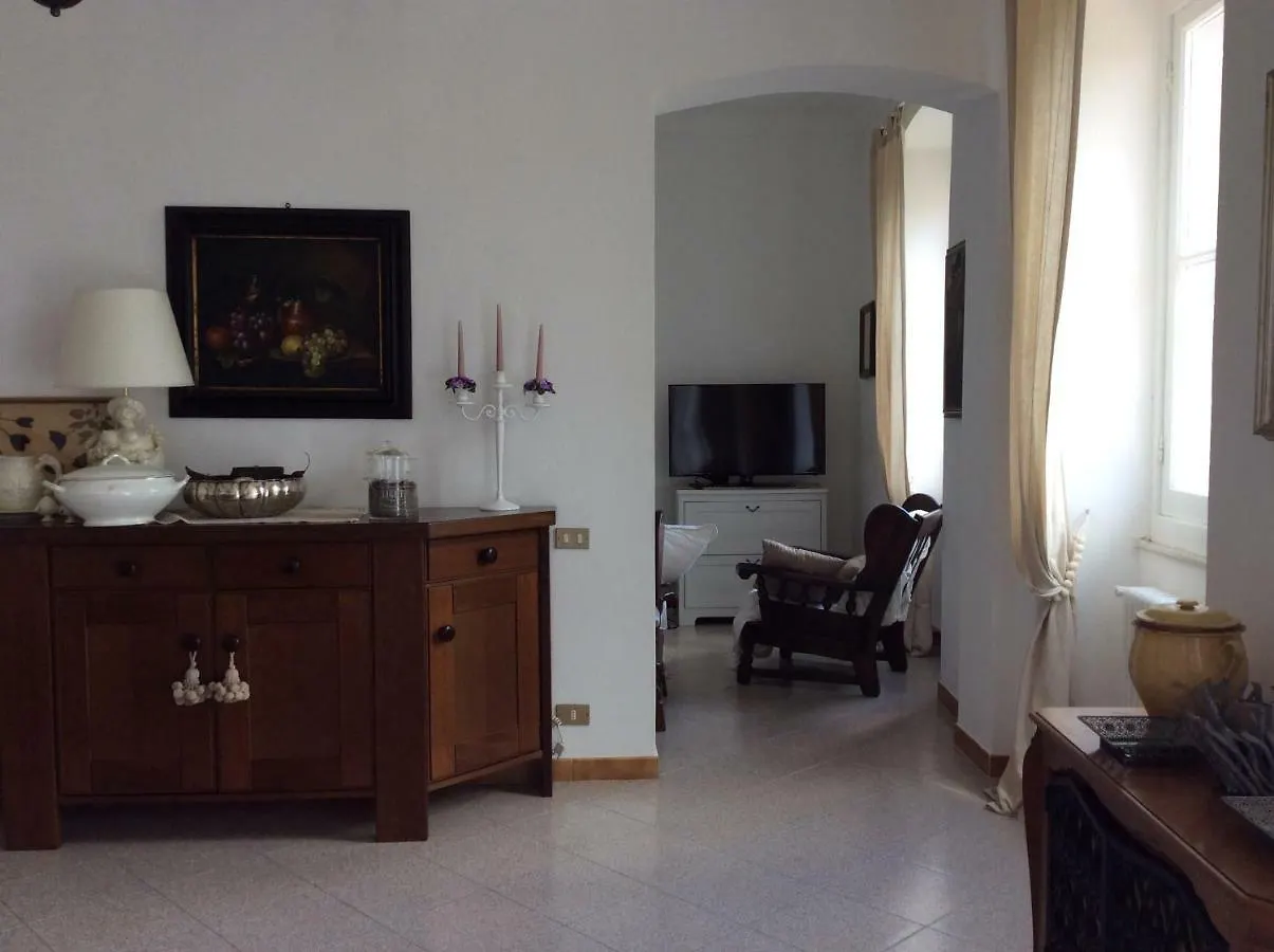 Vila Aia Dei Limoni Tivegna 0*,