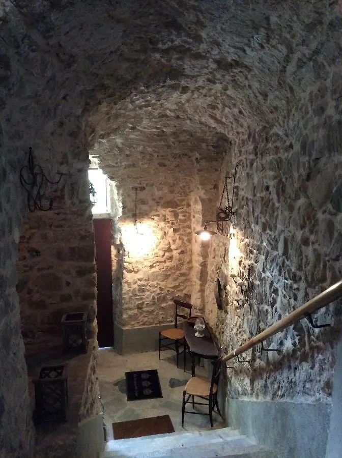 Holiday home Aia Dei Limoni Villa Tivegna